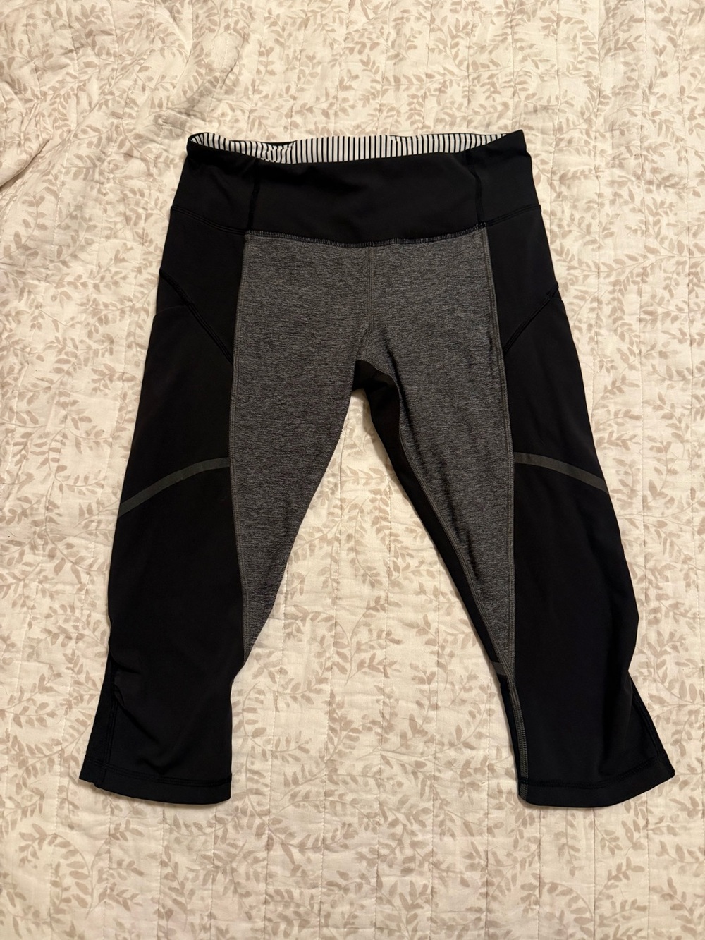 lululemon athletica Black and Gray Capri Leggings